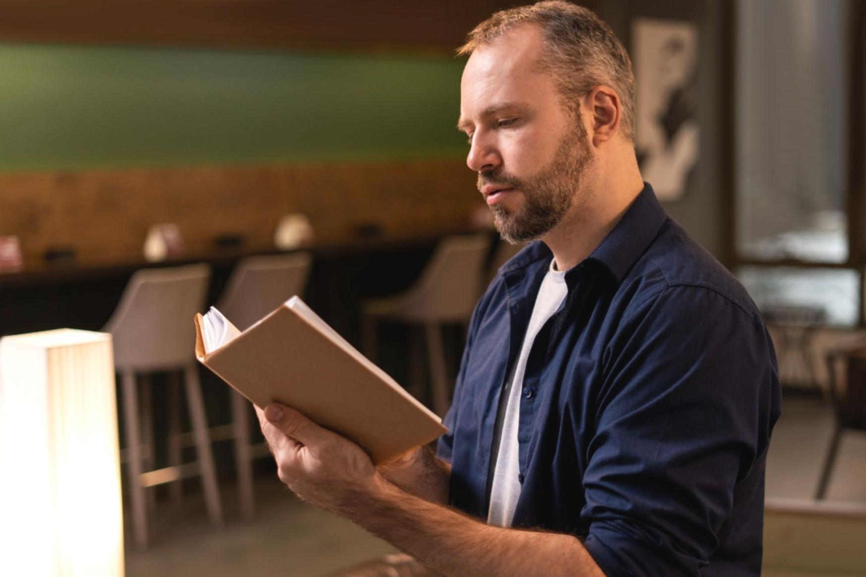 Online learning interface showing interactive session