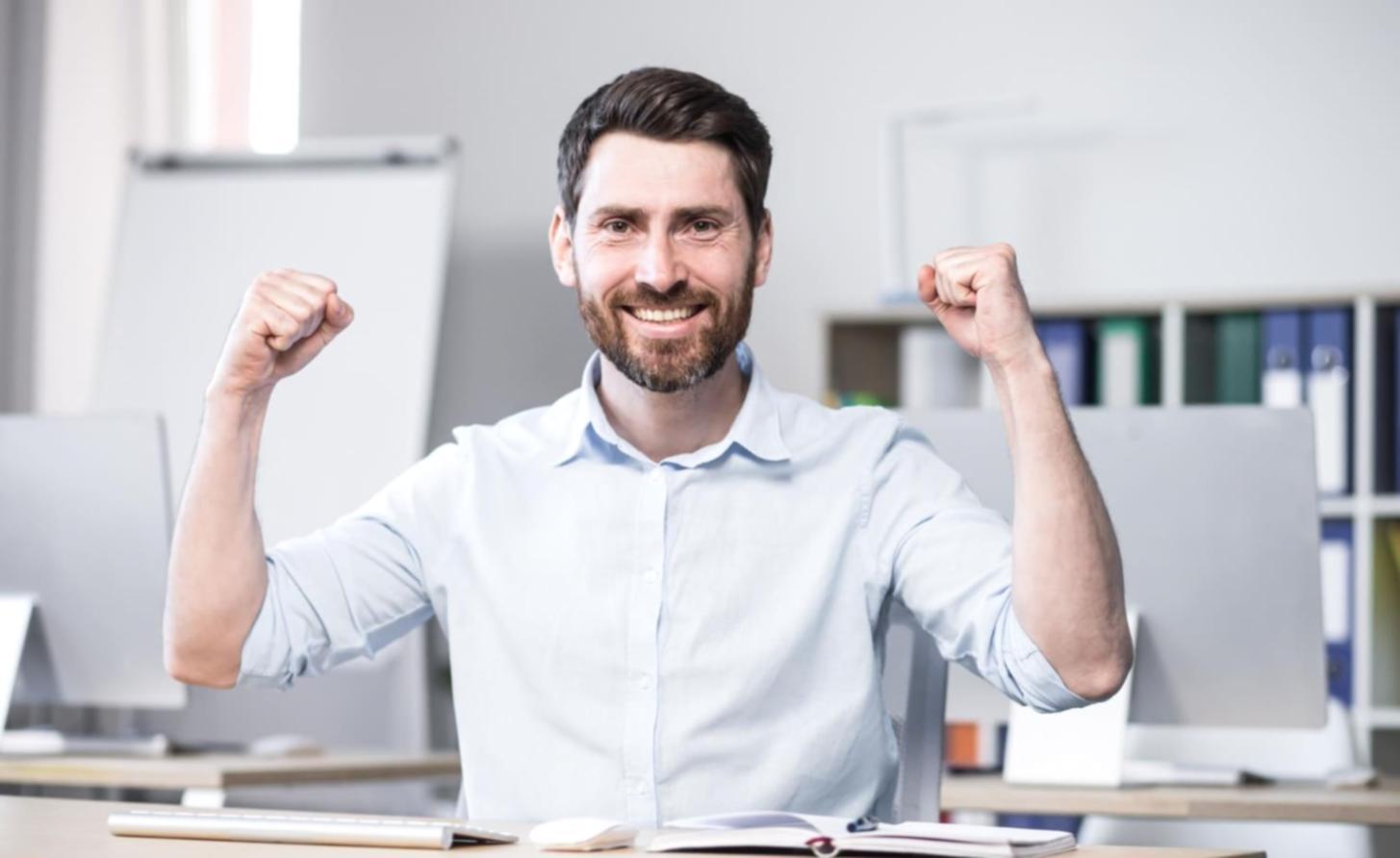 Students engaged in interactive online learning session